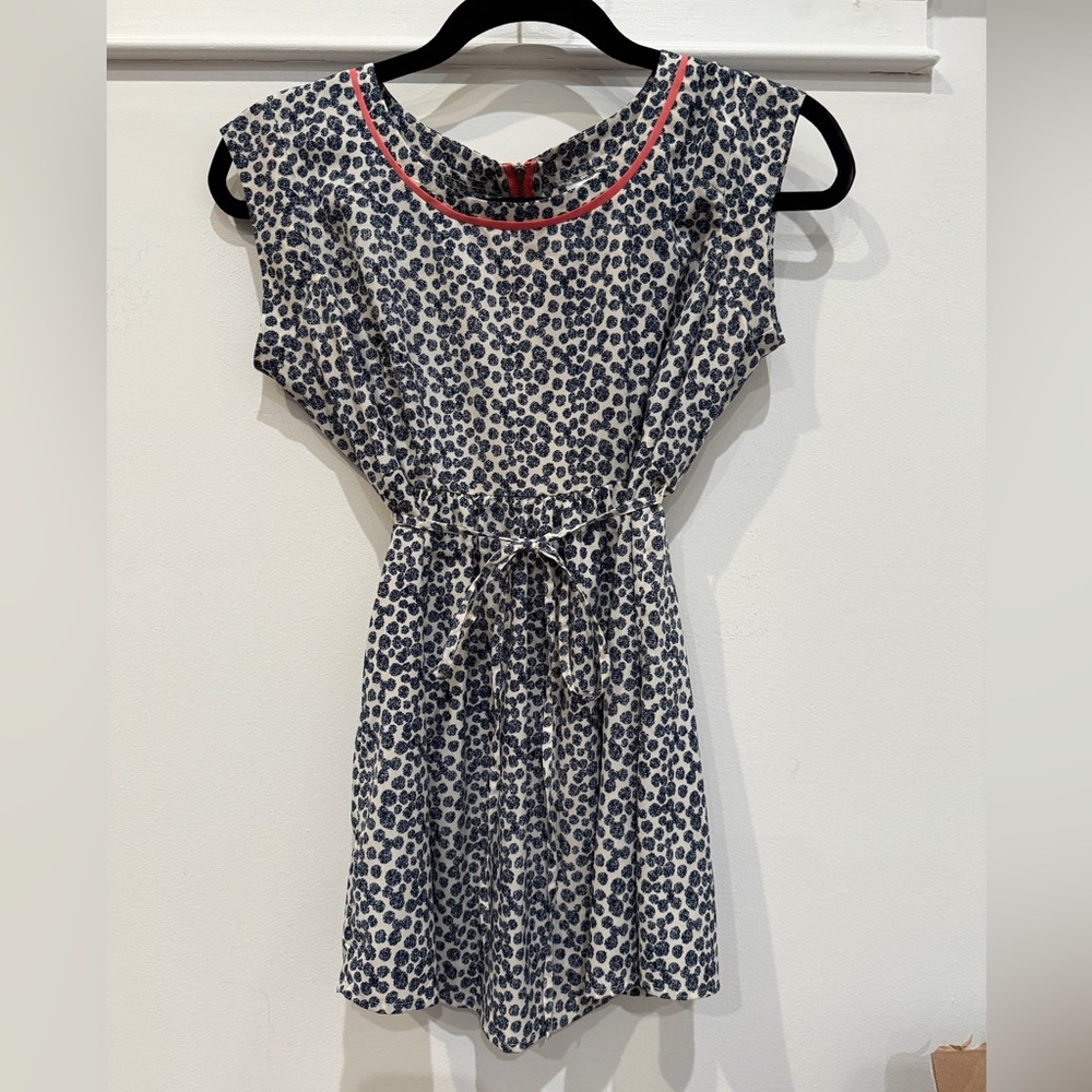 Cute Summer Maternity Blouse - Navy Dot